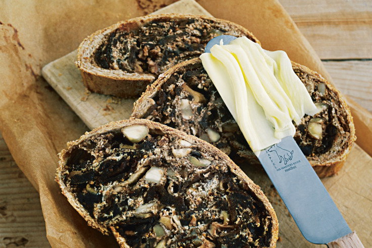 Kletzenbrot backen | Rezept | Bayerisches Früchtebrot | Wintergebäck | 100 Rezepte aus meinem Garten | Barbara kocht | Barbara Bonisolli | Callwey Kochbücher