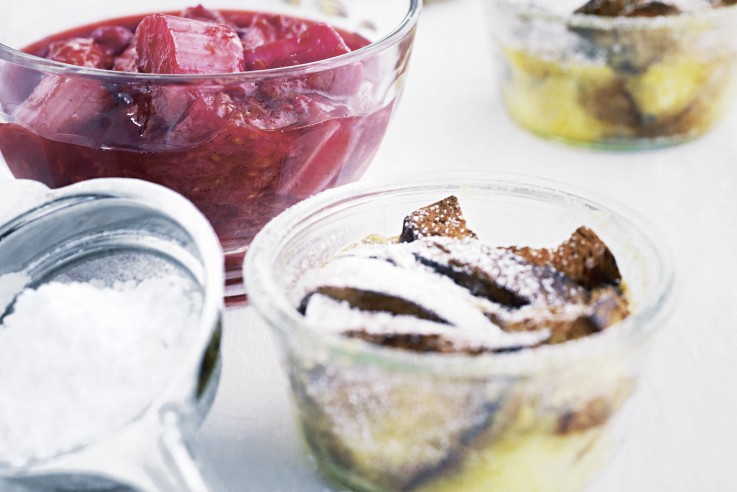 Ofenschlupfer Rezept mit Rhabarber | Vegetarisches Dessert | 100 Rezepte aus meinem Garten | Barbara kocht | Barbara Bonisolli | Callwey Kochbücher