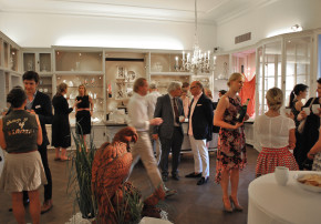 In den Räumen von Nymphenburg am Odeonsplatz