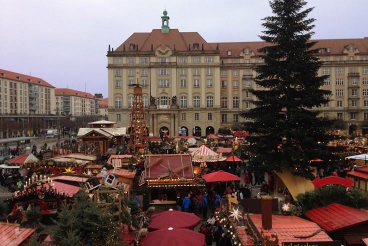 dresden-striezelmarkt-weihn