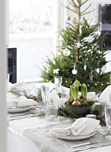 Callwey wuenscht frohe Weihnachten Silvester Dekoration Christbaum