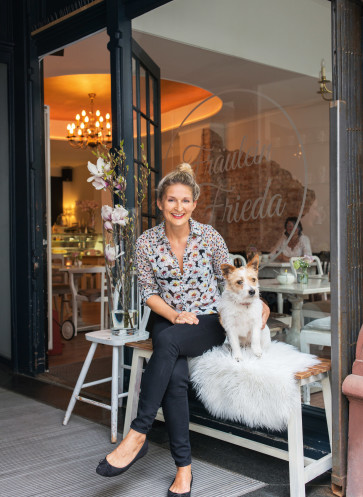 Neumünster, 25.04.2015Cafe 