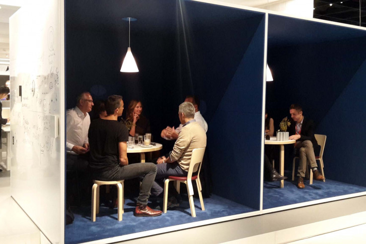 orgatec-2016-work-by-vitra-besprechung-box