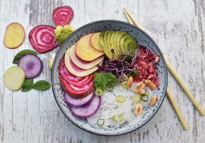 Buddha Bowls Kochbuch Annelina Waller vegan Regenboten Bete