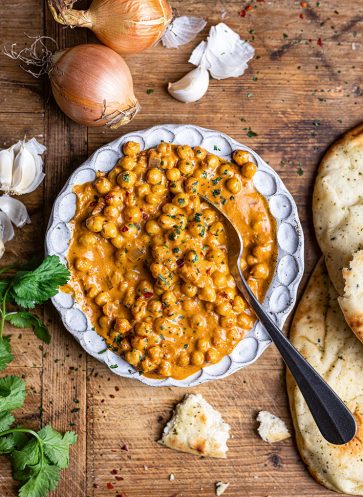 callwey-gruen-warm-gut-chana-masala