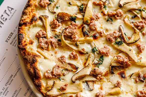 callwey-taste-of-rome-pizza