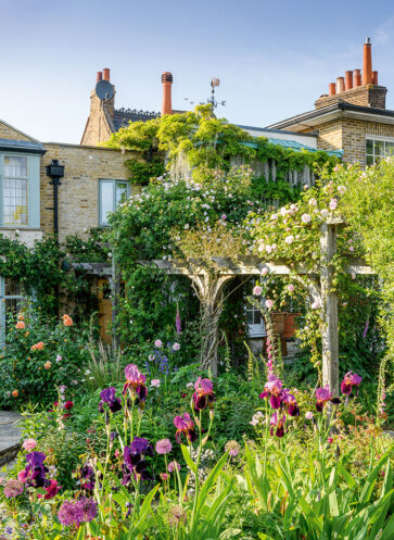 callwey-gartennovitaeten-romantische-gaerten